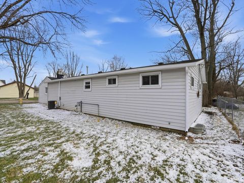 Tiny photo for 3508 E Wysor Street, Muncie, IN 47303 (MLS # 202609010)