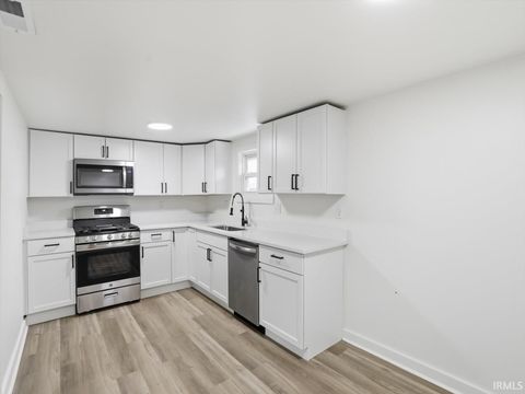 Tiny photo for 3508 E Wysor Street, Muncie, IN 47303 (MLS # 202609010)