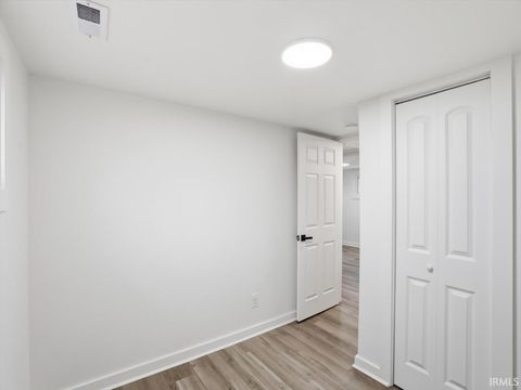 Tiny photo for 3508 E Wysor Street, Muncie, IN 47303 (MLS # 202609010)