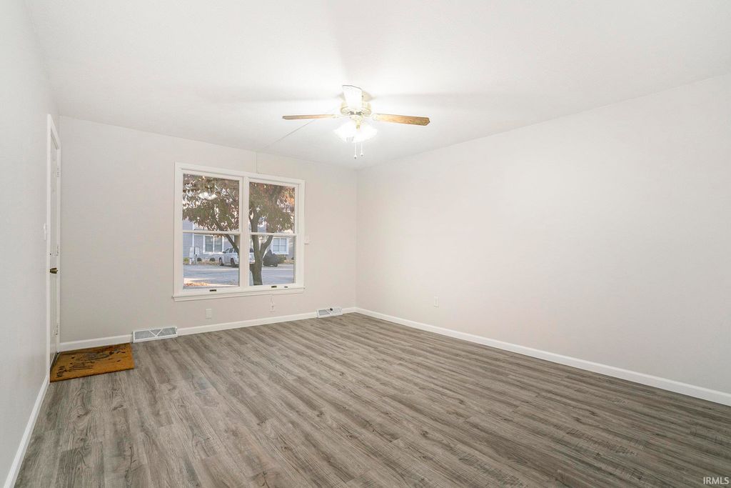 Photo of 1601 S 16th Street #11, Goshen, IN 46526 (MLS # 202619127)