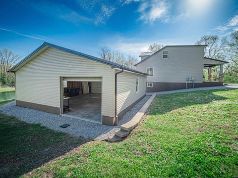 Tiny photo for 2615 Buchanan Road, Evansville, IN 47720 (MLS # 202612146)