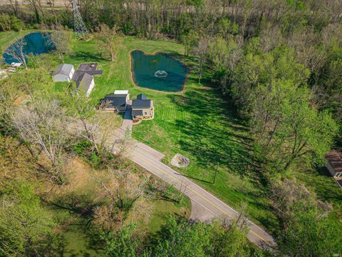 Tiny photo for 2615 Buchanan Road, Evansville, IN 47720 (MLS # 202612146)