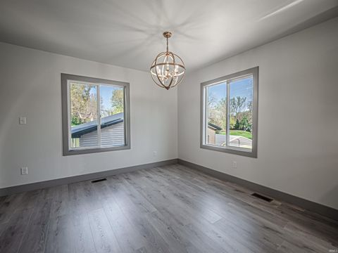 Tiny photo for 2615 Buchanan Road, Evansville, IN 47720 (MLS # 202612146)