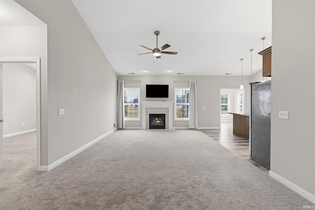 Photo of 7864 Sunbeam Cove, Fort Wayne, IN 46835 (MLS # 202607495)