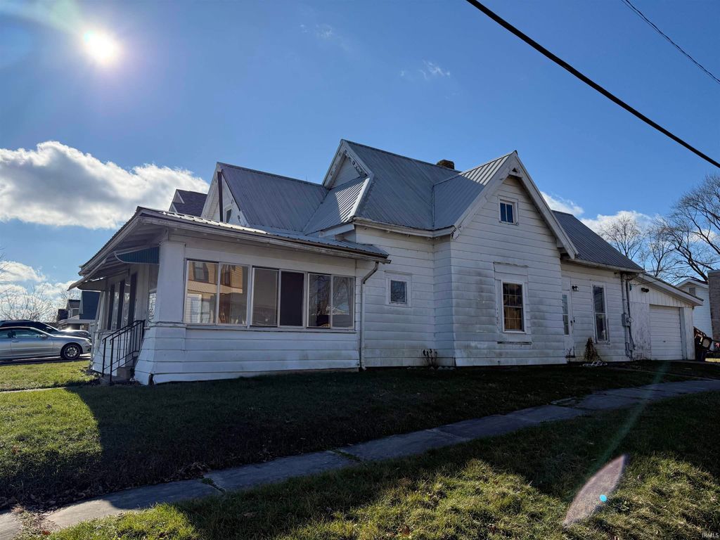 Photo of 1903 H Street ST, Bedford, IN 47421 (MLS # 202620192)