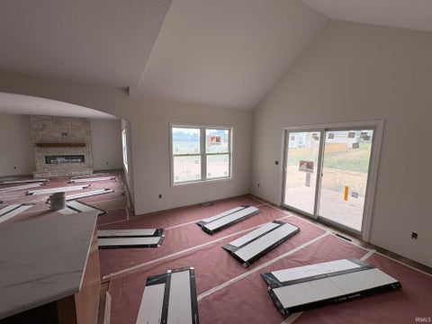 Tiny photo for 1563 Farm View Court, Huntertown, IN 46748 (MLS # 202638846)