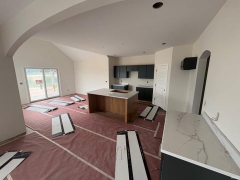 Tiny photo for 1563 Farm View Court, Huntertown, IN 46748 (MLS # 202638846)