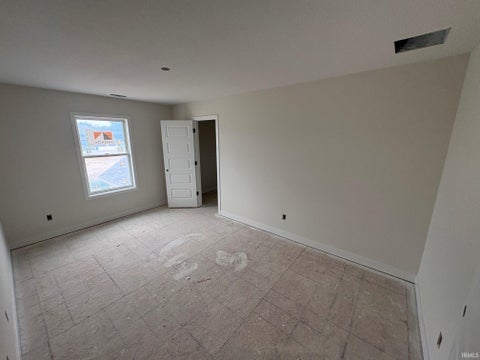 Tiny photo for 1563 Farm View Court, Huntertown, IN 46748 (MLS # 202638846)
