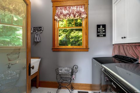 Tiny photo for 818 Emerald Drive, Lafayette, IN 47905 (MLS # 202603645)