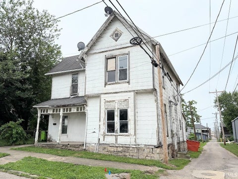 Tiny photo for 117-117 1/2 8th Street, Logansport, IN 46947 (MLS # 202625470)