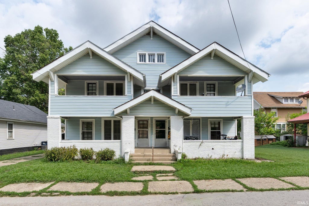 Photo of 352 - 354 E South Street, Frankfort, IN 46041 (MLS # 202635890)