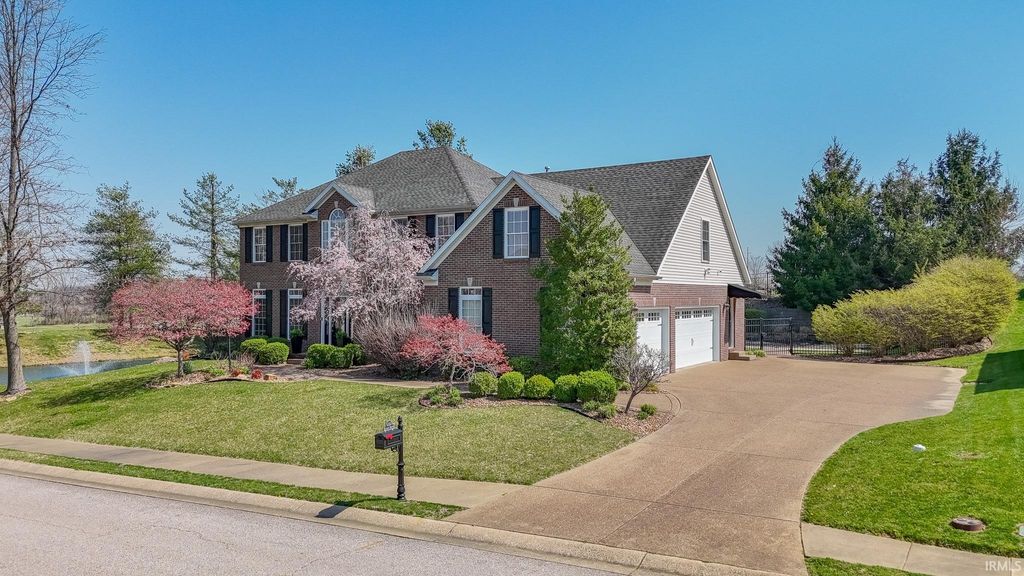 Photo of 4530 Estate Drive, Newburgh, IN 47630 (MLS # 202610341)