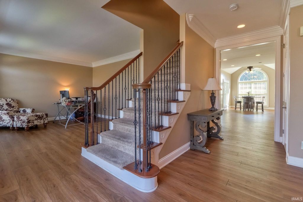 Photo of 4530 Estate Drive, Newburgh, IN 47630 (MLS # 202610341)