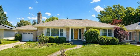 Photo of 212 S Alvord Boulevard, Evansville, IN 47714 (MLS # 202614686)