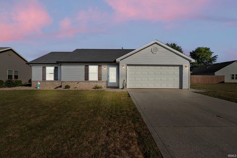 Photo of 22119 Maple Court, Woodburn, IN 46797 (MLS # 202541030)