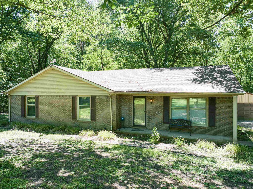 Photo of 1833 Mt. Gilead Road, Boonville, IN 47601 (MLS # 202620719)