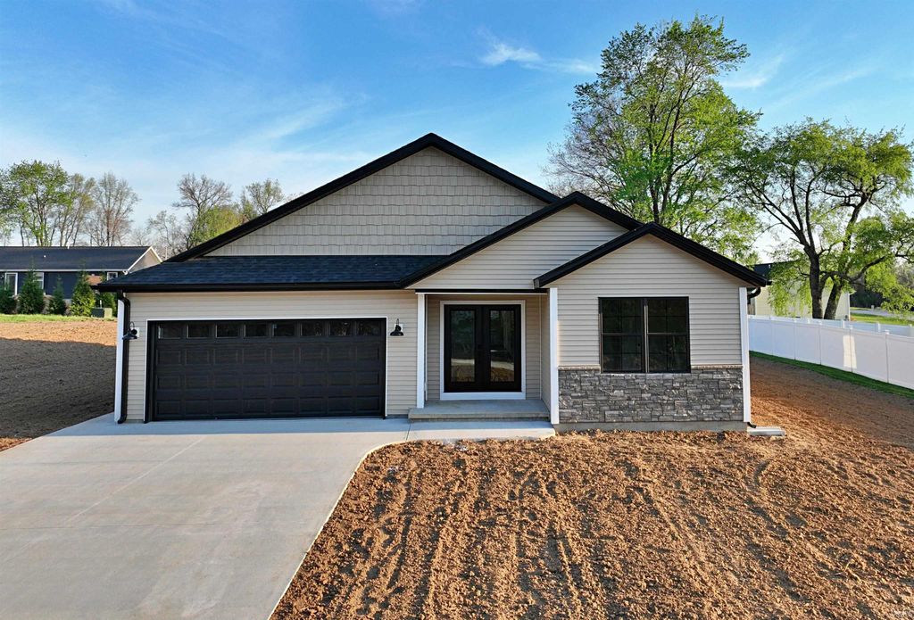 Photo of 1199 Avondale Avenue, Washington, IN 47501 (MLS # 202613128)