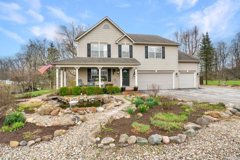 Photo of 689 Winslow Lane, West Lafayette, IN 47906 (MLS # 202611135)