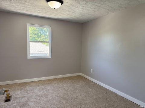 Tiny photo for 811 W FOSTER Street, Kokomo, IN 46902 (MLS # 202530146)