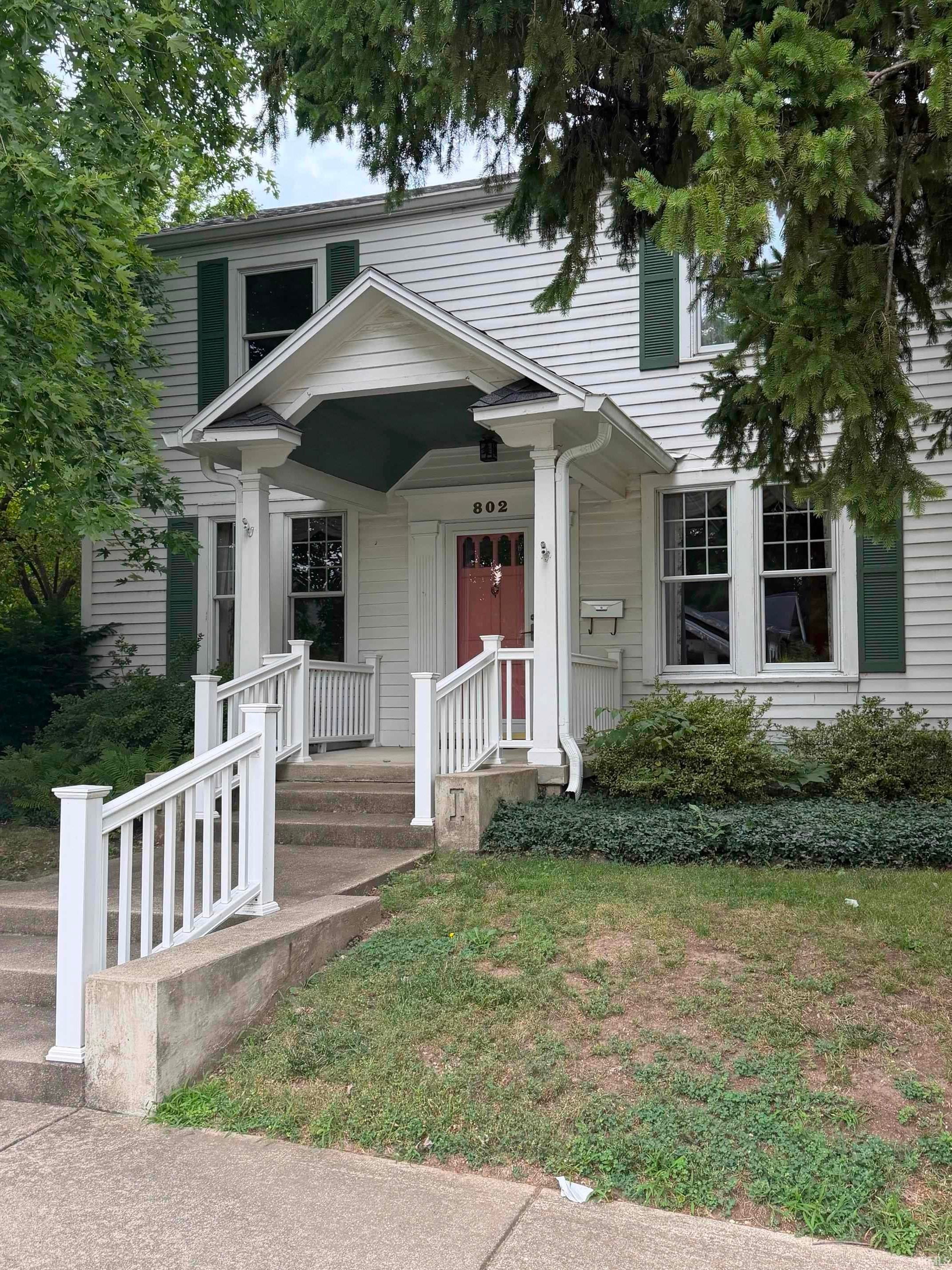 802 E Jackson Street