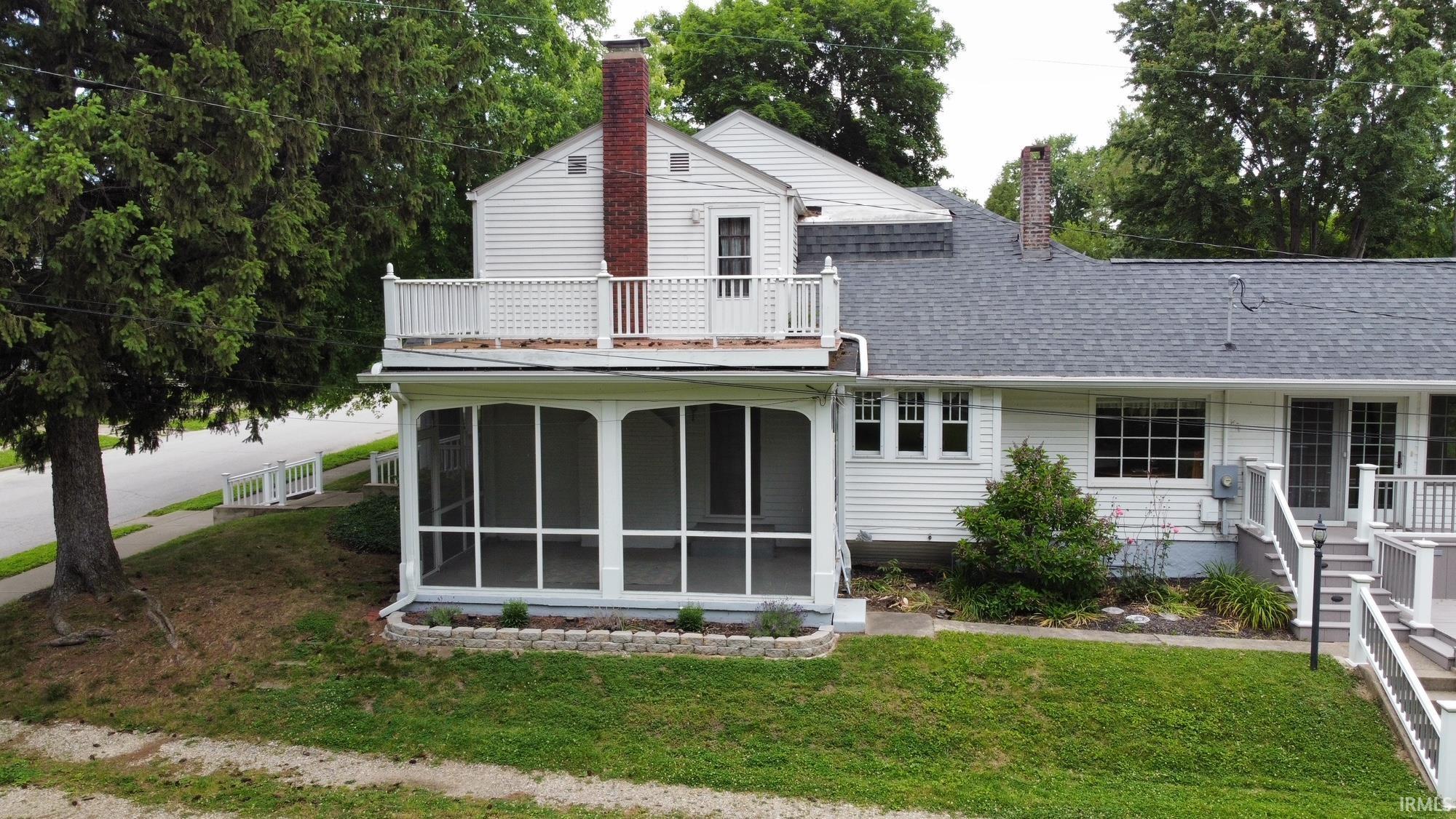 802 E Jackson Street