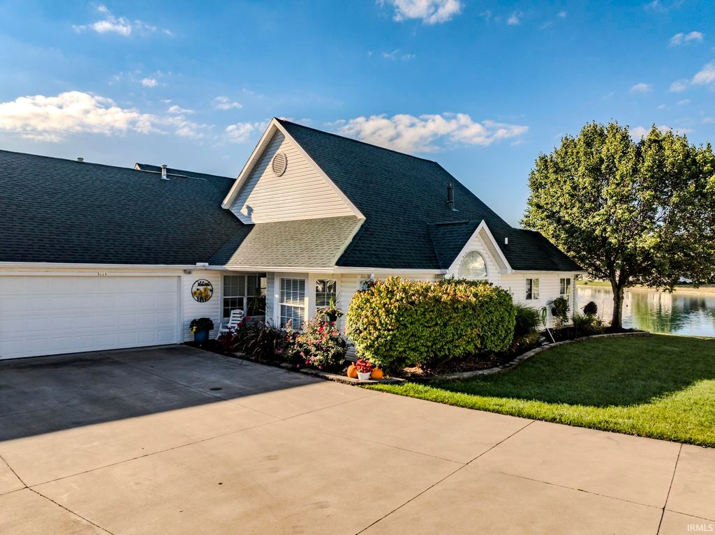 Photo of 5115 W Preakness Court, Muncie, IN 47304 (MLS # 202540784)