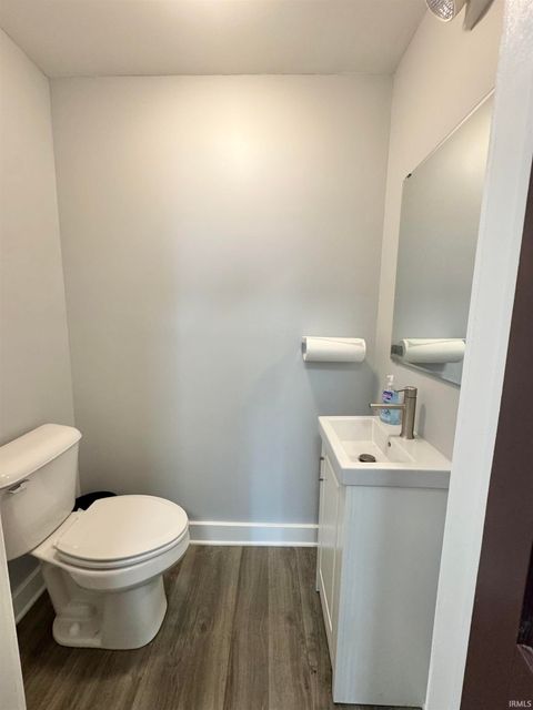 Tiny photo for 515 N Washington Street, Kokomo, IN 46901 (MLS # 202538274)