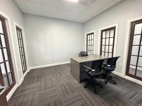 Tiny photo for 515 N Washington Street, Kokomo, IN 46901 (MLS # 202538274)