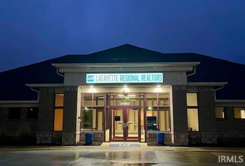 Photo of 3660 Rome Drive #1, Lafayette, IN 47905 (MLS # 202432369) Photo of 3660 Rome Drive #1, Lafayette, IN 47905 (MLS # 202432369)