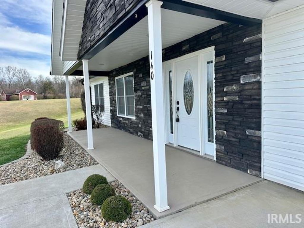 Photo of 140 Knotting Hill Dr Dr, Springville, IN 47462 (MLS # 202610646)