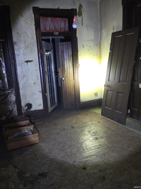 Tiny photo for 1006 N Second Avenue, Evansville, IN 47710 (MLS # 202638693)