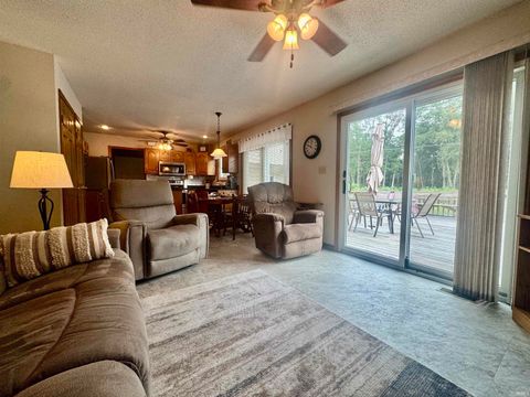 Tiny photo for 610 Oak Street, Peru, IN 46970 (MLS # 202609930)