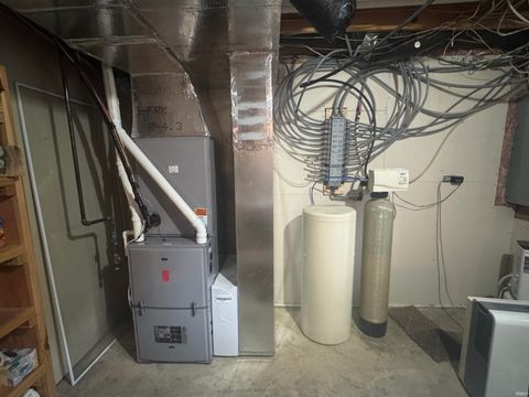 Tiny photo for 610 Oak Street, Peru, IN 46970 (MLS # 202609930)