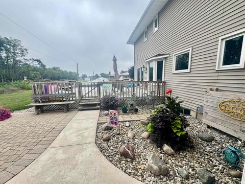 Tiny photo for 610 Oak Street, Peru, IN 46970 (MLS # 202609930)