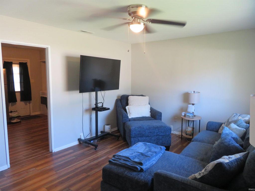 Photo of 608 Hanover Road, Evansville, IN 47710 (MLS # 202611906)