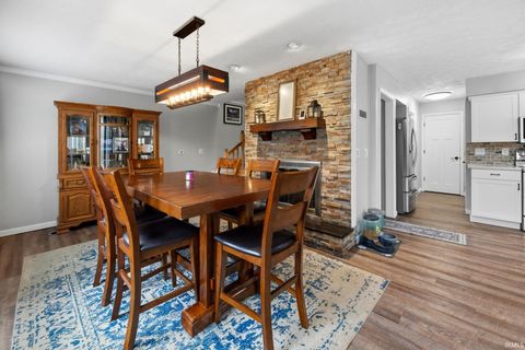 Tiny photo for 2030 Oak Ridge Estates, Lafayette, IN 47905 (MLS # 202613708)