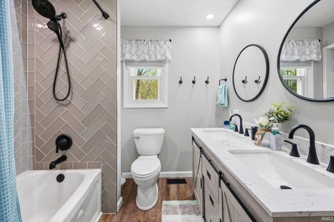 Tiny photo for 2030 Oak Ridge Estates, Lafayette, IN 47905 (MLS # 202613708)