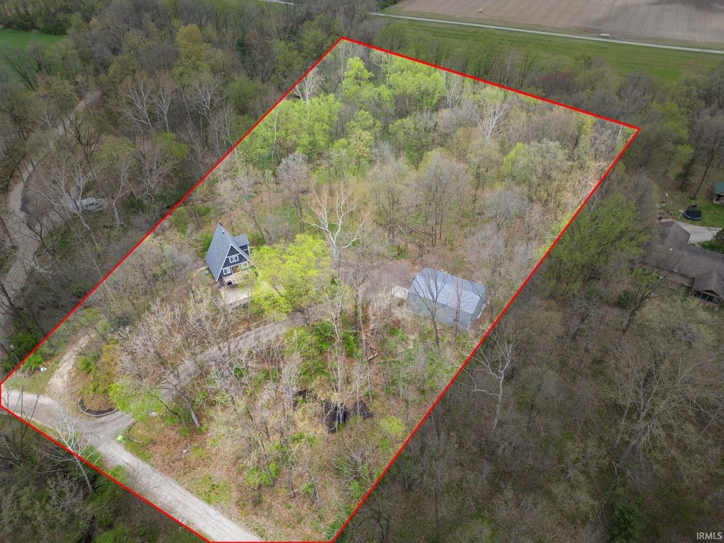 Photo of 2030 Oak Ridge Estates, Lafayette, IN 47905 (MLS # 202613708)