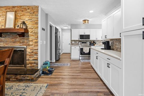 Tiny photo for 2030 Oak Ridge Estates, Lafayette, IN 47905 (MLS # 202613708)