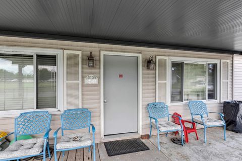 Tiny photo for 5405 Wea Drive, Kokomo, IN 46902 (MLS # 202538249)