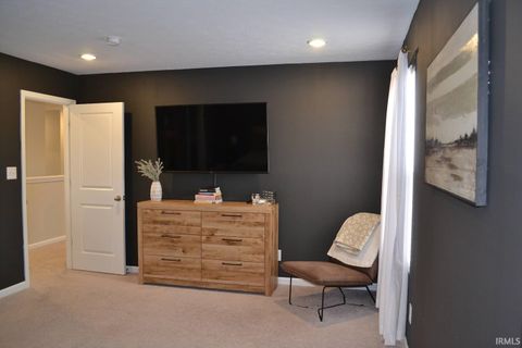 Tiny photo for 2127 Upland Ridge Way, Kokomo, IN 46902 (MLS # 202549863)