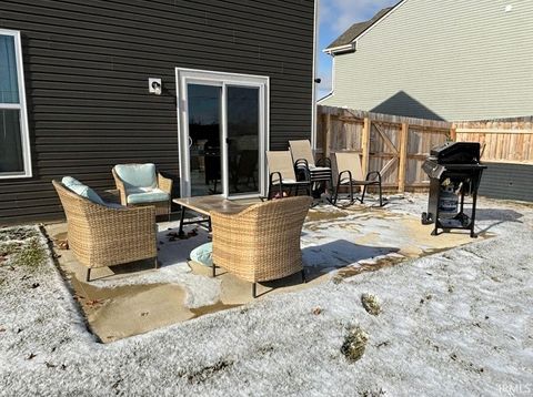 Tiny photo for 2127 Upland Ridge Way, Kokomo, IN 46902 (MLS # 202549863)