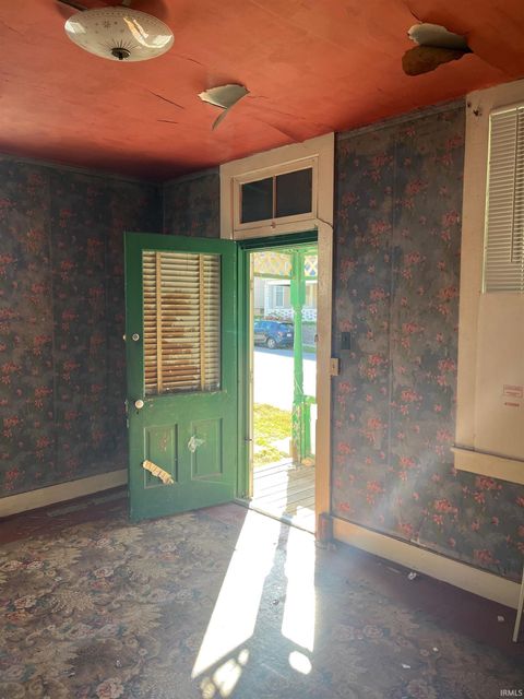 Tiny photo for 923 Holloway Drive, Lafayette, IN 47905 (MLS # 202541258)