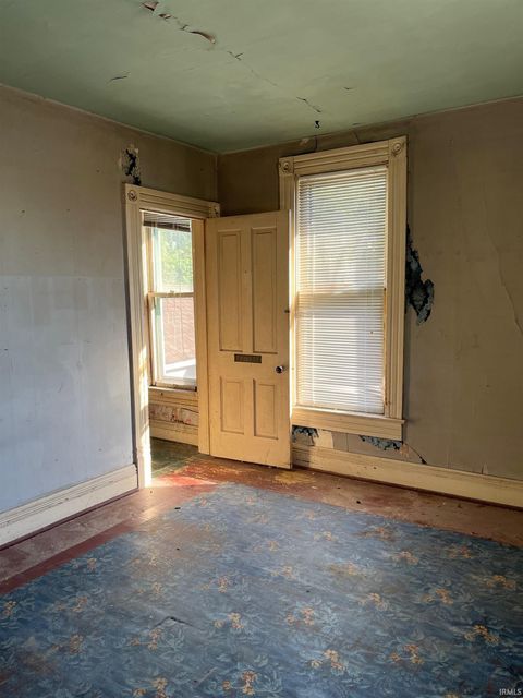 Tiny photo for 923 Holloway Drive, Lafayette, IN 47905 (MLS # 202541258)