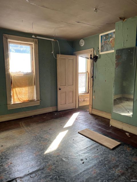 Tiny photo for 923 Holloway Drive, Lafayette, IN 47905 (MLS # 202541258)