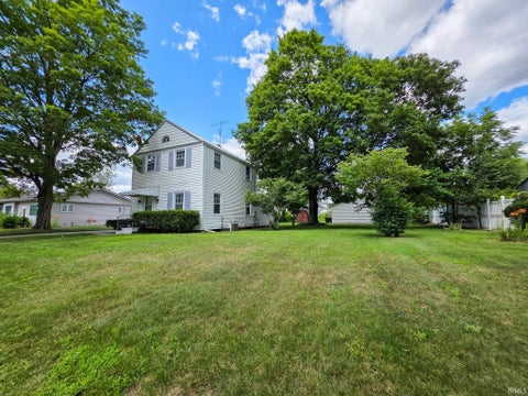 Tiny photo for 1514 Woodward Avenue, Elkhart, IN 46514 (MLS # 202644918)