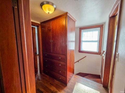 Tiny photo for 1514 Woodward Avenue, Elkhart, IN 46514 (MLS # 202644918)