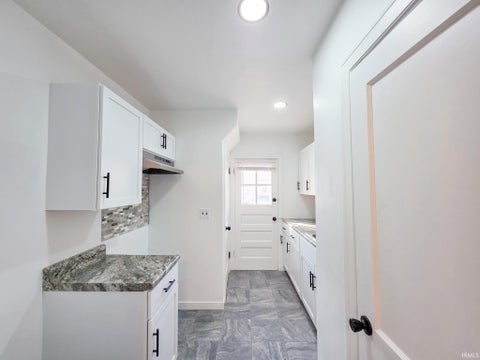Tiny photo for 1514 Woodward Avenue, Elkhart, IN 46514 (MLS # 202644918)