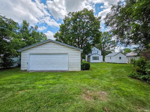 Tiny photo for 1514 Woodward Avenue, Elkhart, IN 46514 (MLS # 202644918)