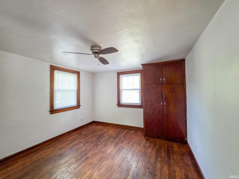 Tiny photo for 1514 Woodward Avenue, Elkhart, IN 46514 (MLS # 202644918)